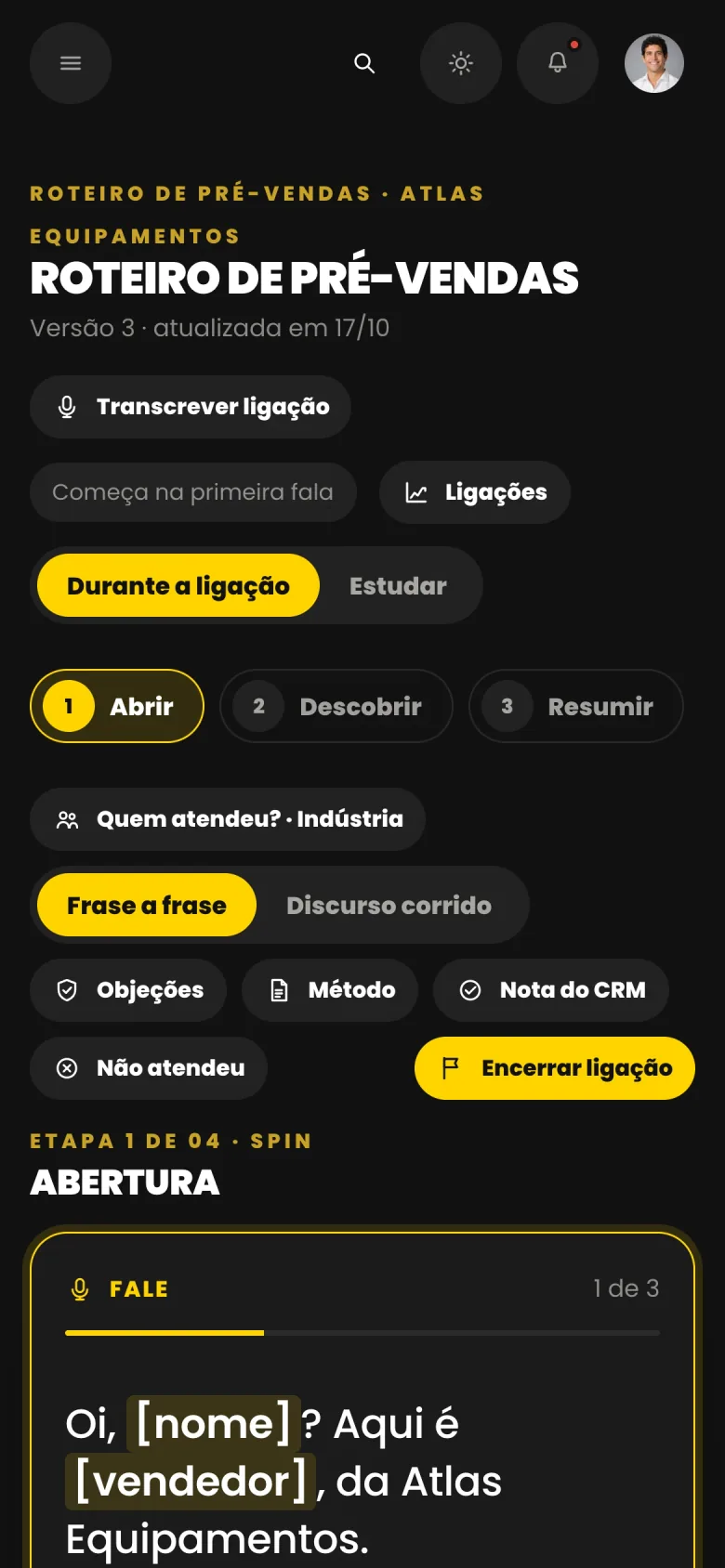 Roteiro de ligação aberto no celular.